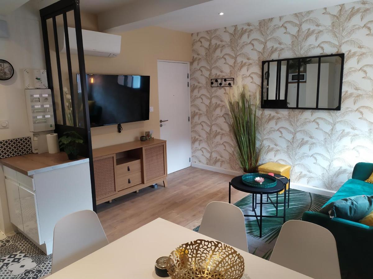 Les Loges De Montauban Exterior foto