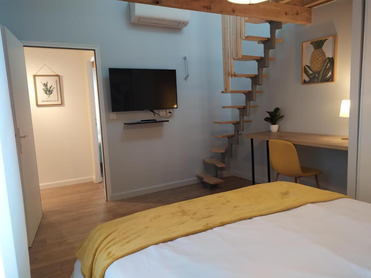 Les Loges De Montauban Exterior foto