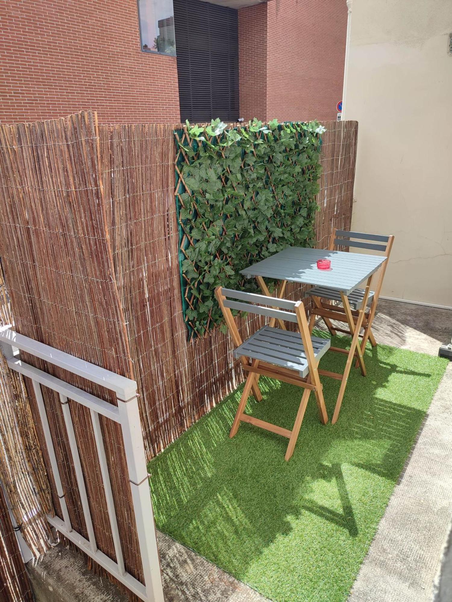 Les Loges De Montauban Exterior foto